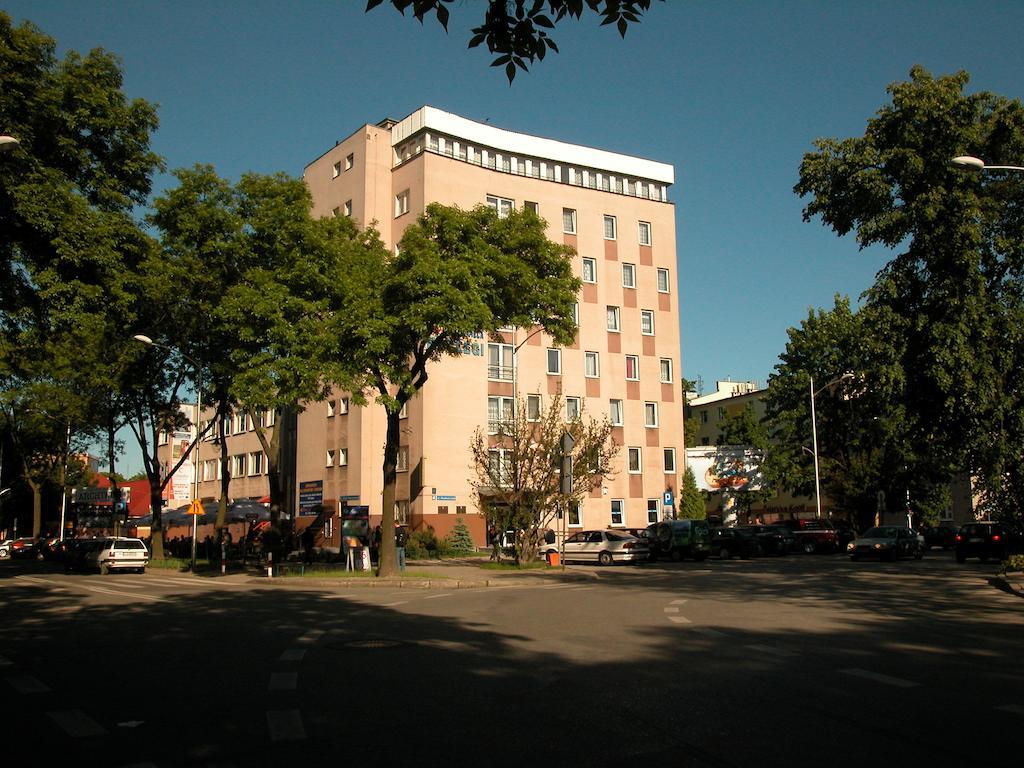 Hotel Logos Lublin Exteriör bild